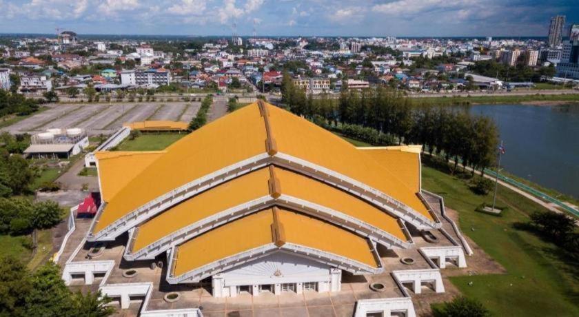 The Impress Khonkaen Hotel Кхонкен Екстер'єр фото