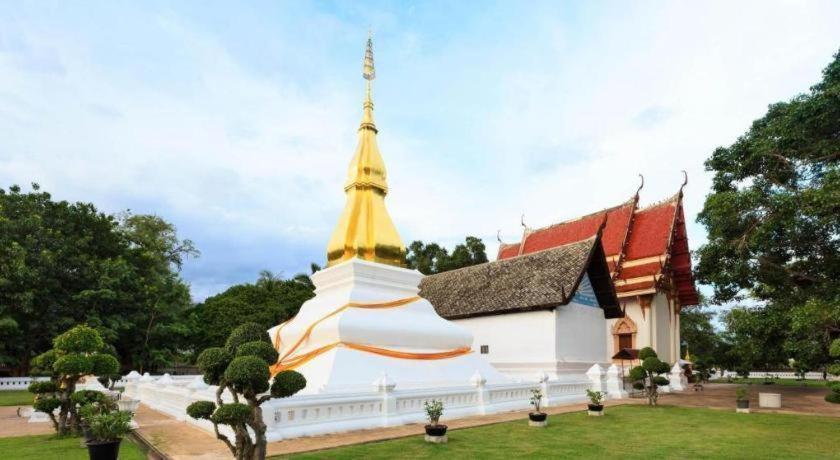 The Impress Khonkaen Hotel Кхонкен Екстер'єр фото